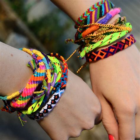 bracelette|friendship bracelets.